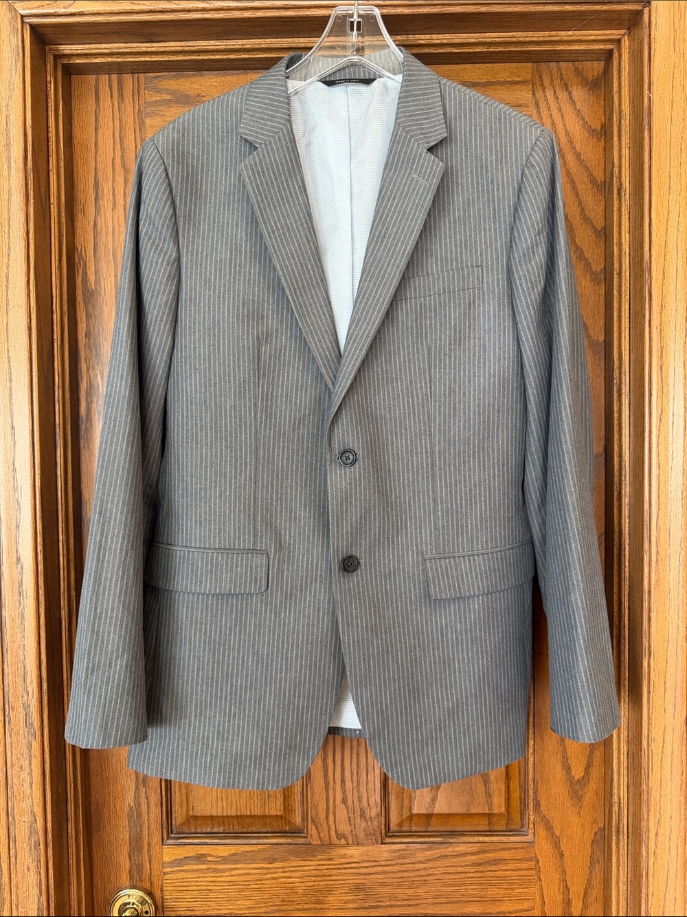 Banana Republic Gray Pinstripe Men's Blazer - Classic Two-Button Suit Jacket